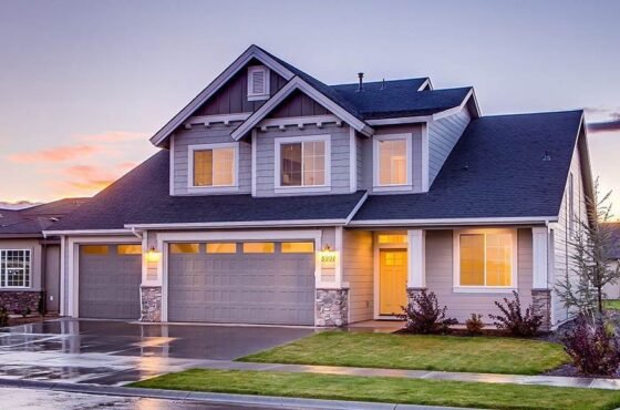 Colorful Small Apartment